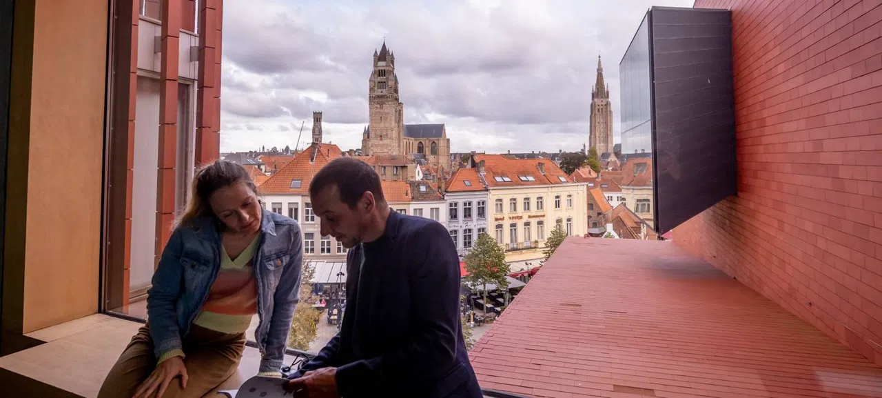 Timing the Bruges Belfry Climb to the 11am Carillon