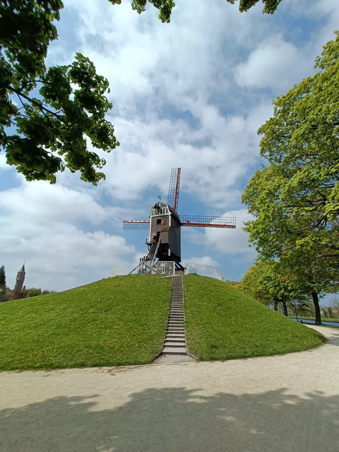 Kruisvest-vollvandringen, Brugge