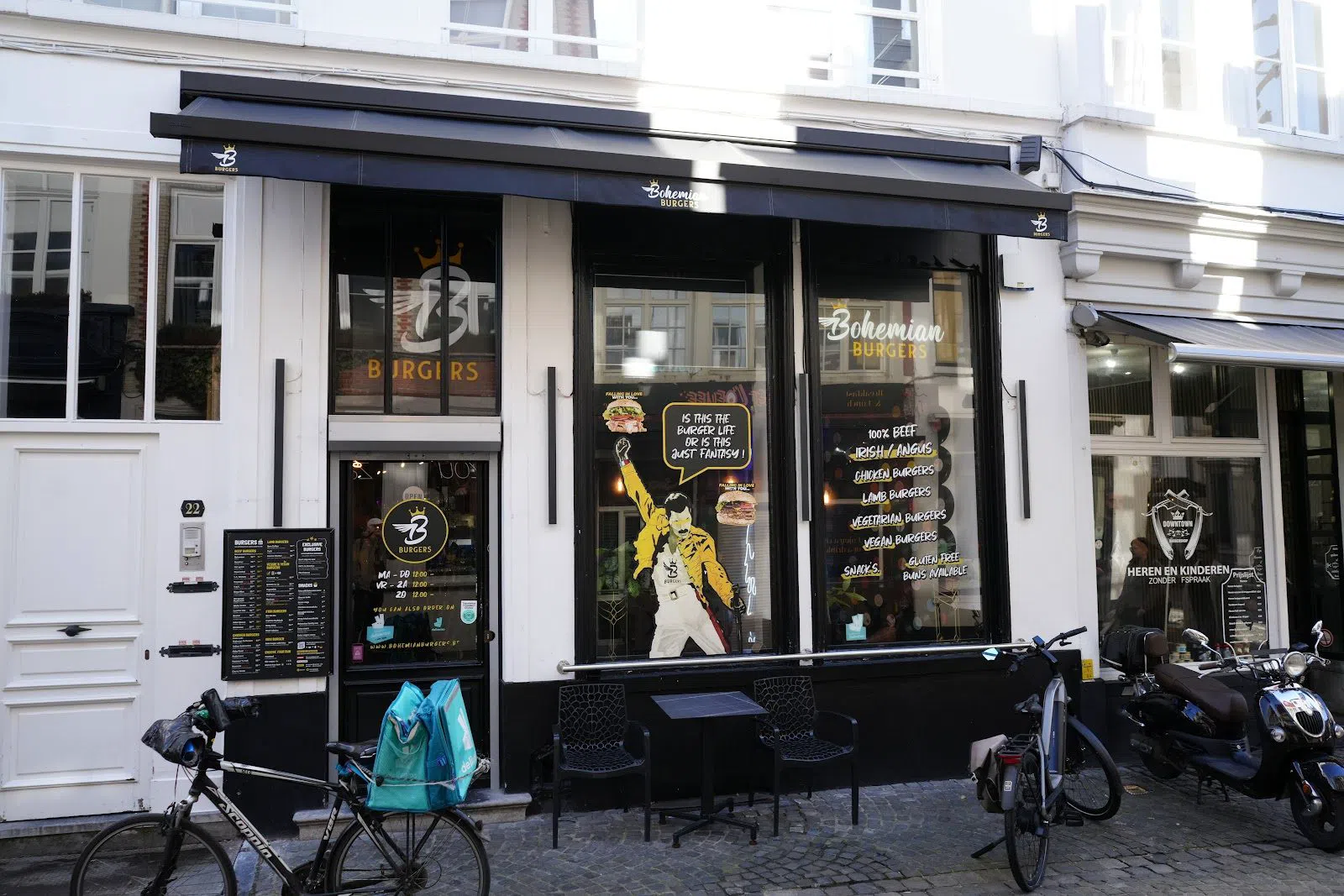 Bohemian Burgers, Bruges